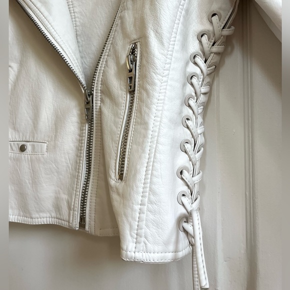 NWT!! BlankNYC Vegan Leather Lace-up Moto Jacket, White/off-white Size Small - Picture 2 of 6